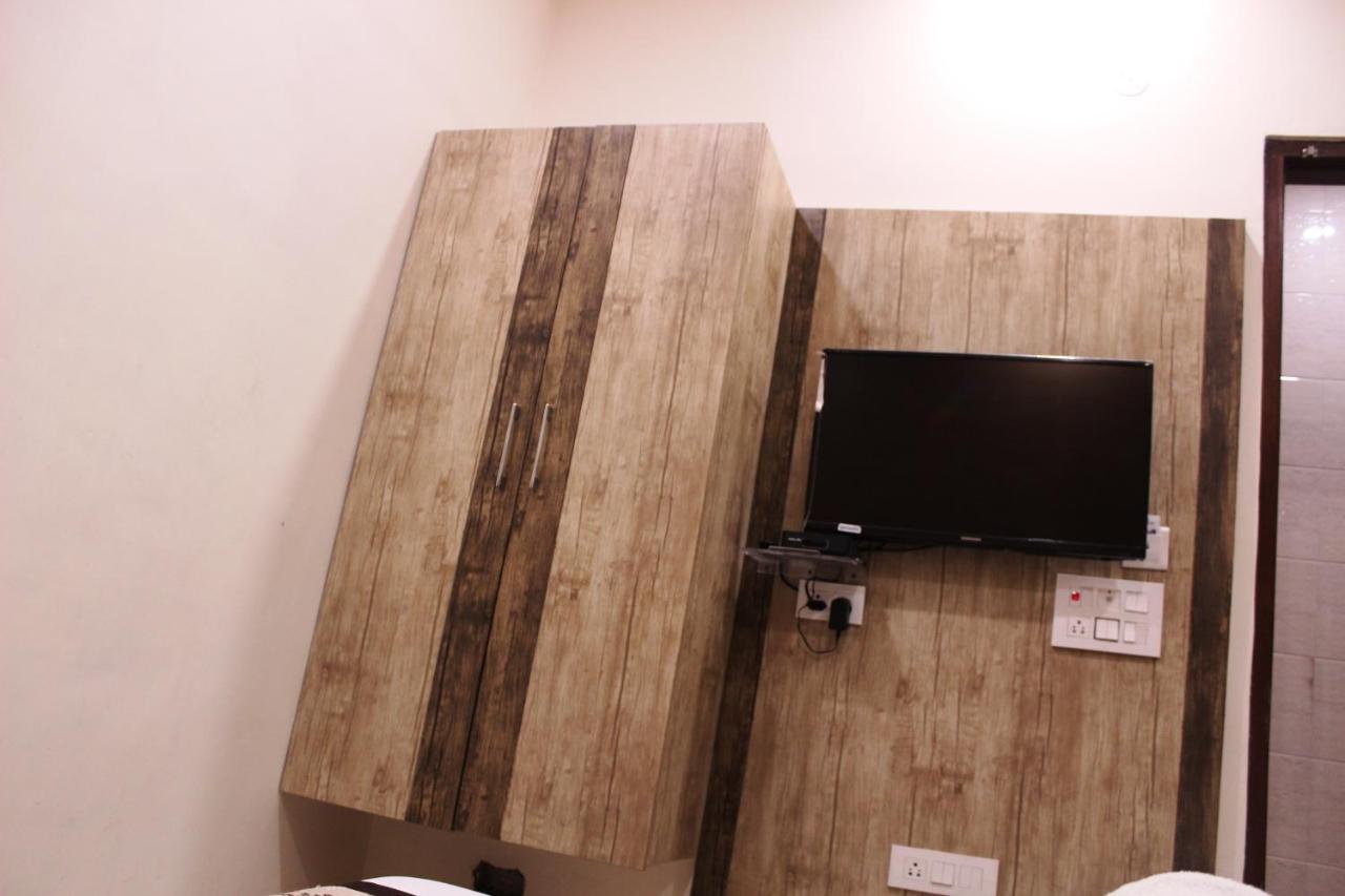 Shree Krishna Hotels Amritsar Exterior foto